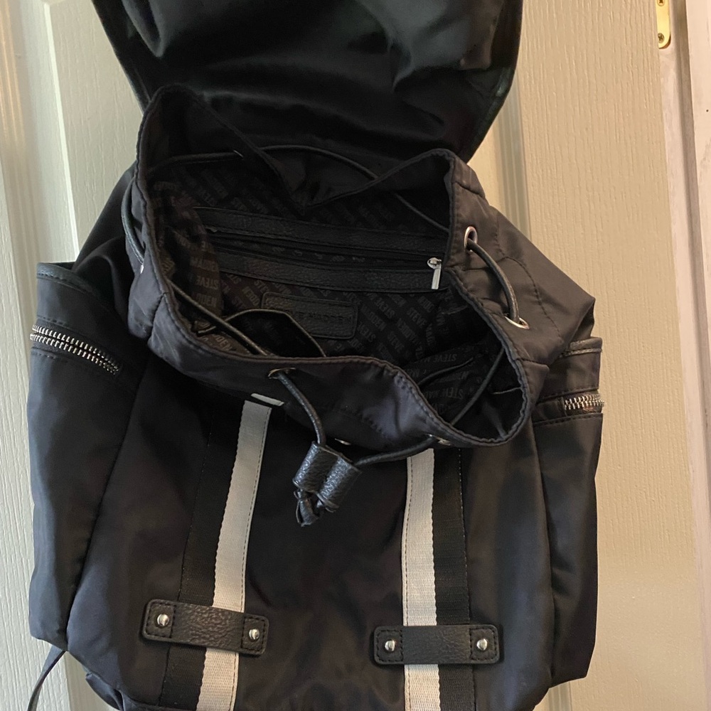 Steve Madden Backpack - Picture 3 of 4